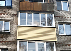Остекление балкона с отделкой mobile
